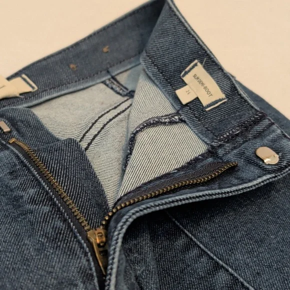 Madewell NWOT Slim Demi-Boot Jeans W/ Center Seam Size 24 - Picture 7 of 11